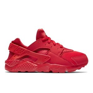 Nike Red Huarache 6C